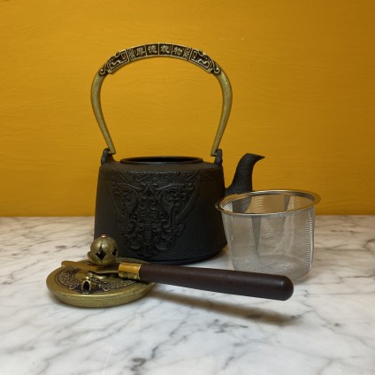 Tee Pot Emperor Iron
