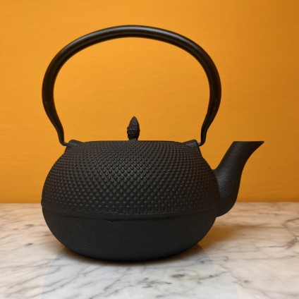 Tea Pot "Arare"