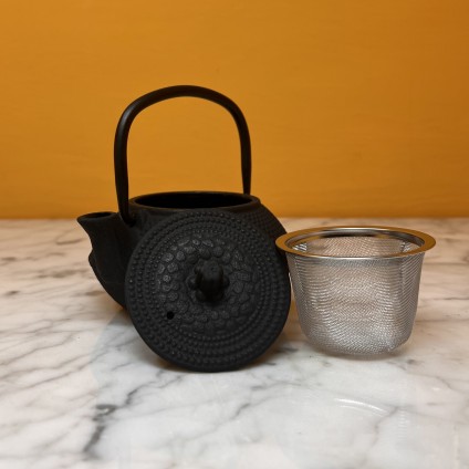 Tea Pot "Arare"