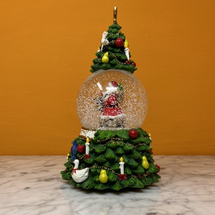 Winter-Pine Snowman Snow Globe - 100 mm