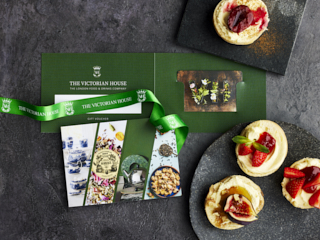 Kunst & Genuss for 2 people € 70,00 in gift box