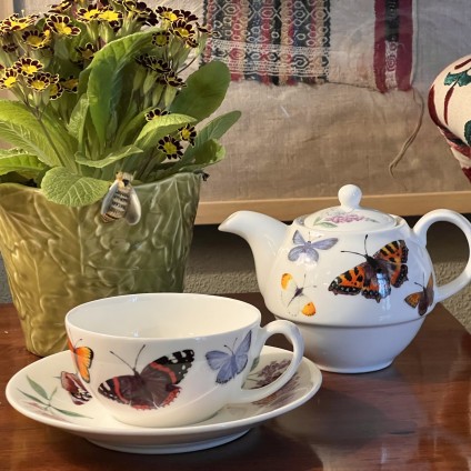 Butterfly Garden Fine Bone China Tea for One Teapot with Tea Cup and Saucer