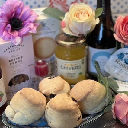 VH "Happy Mothers Day" Afternoon Tea Set